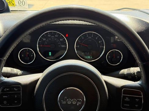 Used 2012 Jeep Wrangler Unlimited Sahara w/ Mopar Chrome Edition Group AWD/4WD image 12