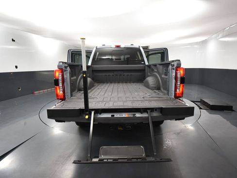 Used 2024 Ford F250 Lariat image 44