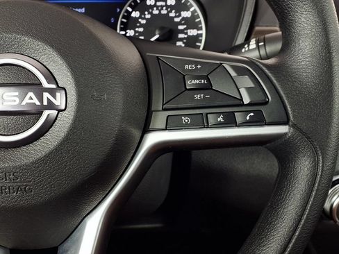 Used 2025 Nissan Altima 2.5 SV FWD image 20