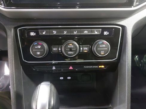 Used 2022 Volkswagen Atlas SE w/ Panoramic Sunroof Package image 21