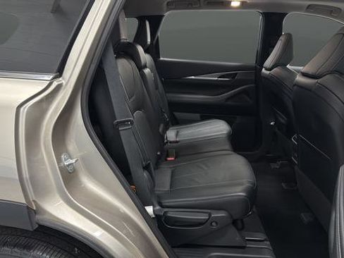 Used 2023 INFINITI QX60 Luxe image 25