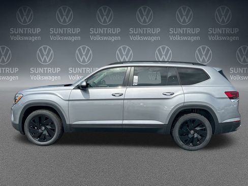 New 2025 Volkswagen Atlas SE image 57