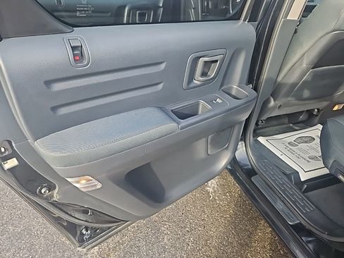 Used 2013 Honda Ridgeline Sport image 18