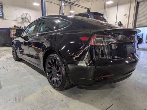 Used 2022 Tesla Model 3 Performance image 5