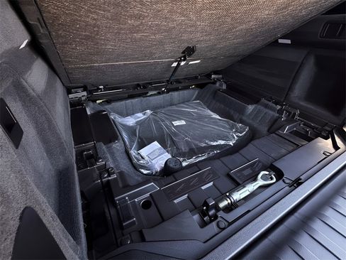 Used 2019 BMW X5 xDrive40i w/ Premium Package 2 image 31