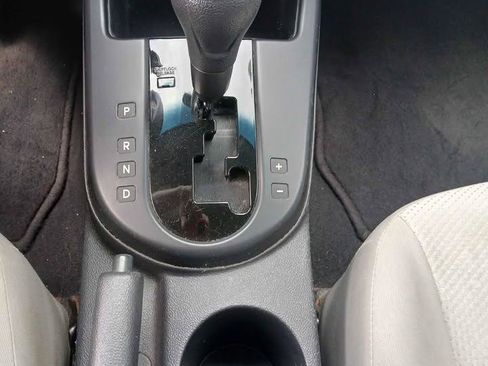 Used 2010 Kia Forte LX w/ Convenience Pkg FWD image 8