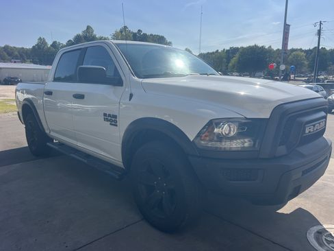 Used 2024 RAM 1500 Warlock AWD/4WD image 2
