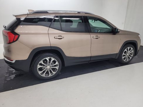 Used 2018 GMC Terrain SLT FWD image 10