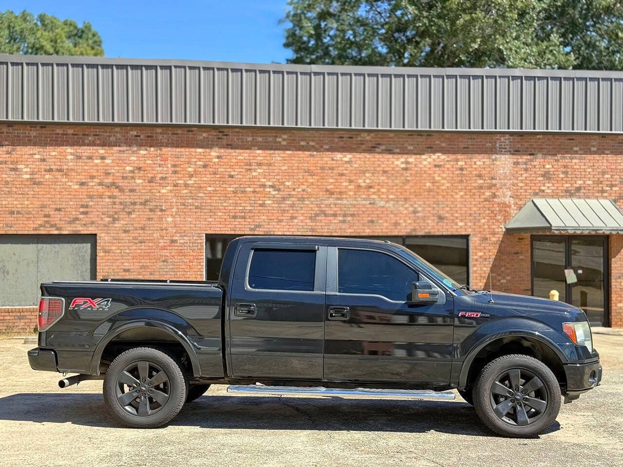 Used 2014 Ford F150 FX4 w/ FX Appearance Package AWD/4WD image 6