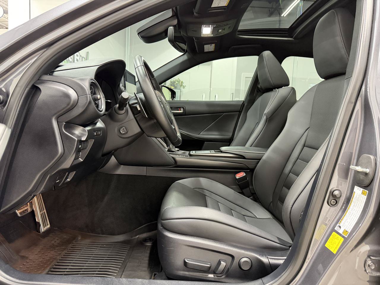 Used 2024 Lexus IS 350 F Sport w/ Memory Package AWD/4WD image 8