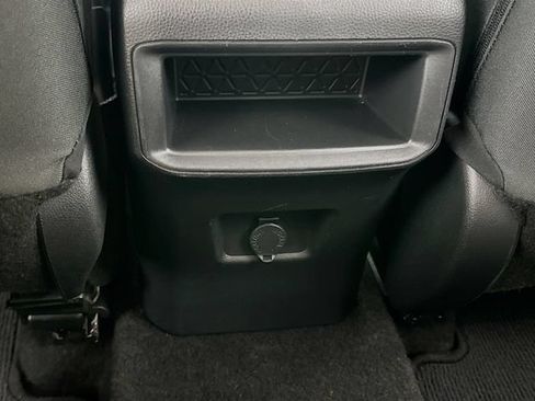 Used 2021 Toyota RAV4 LE w/ Carpet Mat Package (TMS) FWD image 12