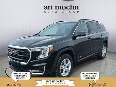 Used 2024 GMC Terrain SLE w/ Driver Convenience Package