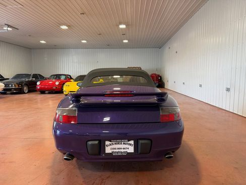 Used 2001 Porsche 911 Carrera image 12