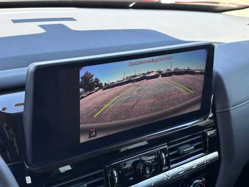 New 2026 Nissan Pathfinder SV image 21