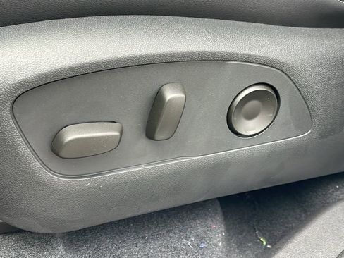 New 2026 Buick Enclave Sport Touring w/ Power Package image 11