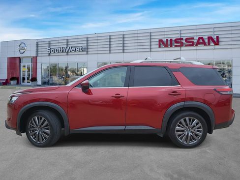 Certified 2023 Nissan Pathfinder SL w/ SL Premium Package image 9