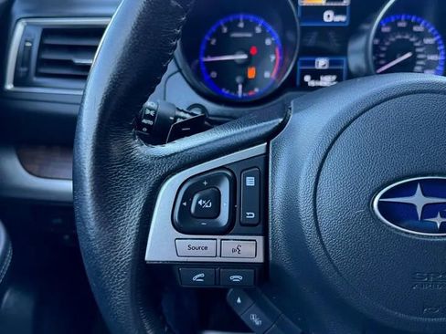 Used 2017 Subaru Outback 3.6R Limited image 19