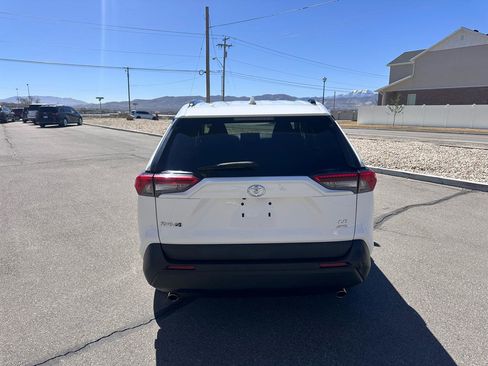 Used 2020 Toyota RAV4 LE w/ All Weather Liner Package image 11