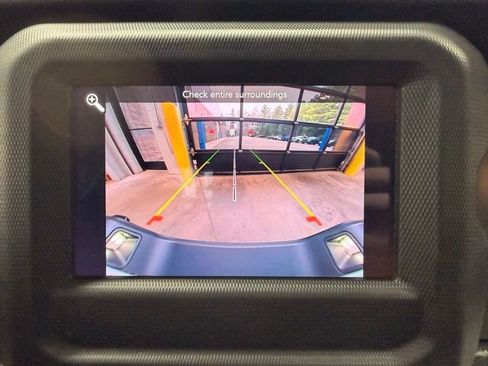 Used 2023 Jeep Gladiator Sport AWD/4WD image 40