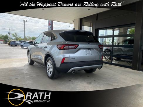 Used 2024 Ford Escape Active FWD image 8