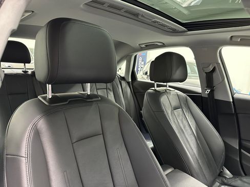 Used 2018 Audi A4 2.0T Ultra Premium w/ Convenience Package image 29