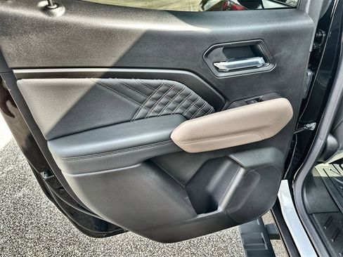 New 2026 GMC Canyon Denali image 15