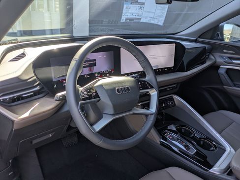 New 2026 Audi Q5 Premium Plus AWD/4WD image 9