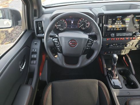 Certified 2025 Nissan Frontier PRO-4X w/ Pro Convenience Package image 20