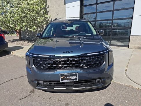 New 2025 Kia Carnival SX Prestige image 2