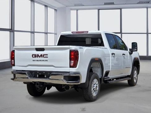 New 2026 GMC Sierra 2500 Pro w/ 1SA Pro Safety Plus Package AWD/4WD image 3