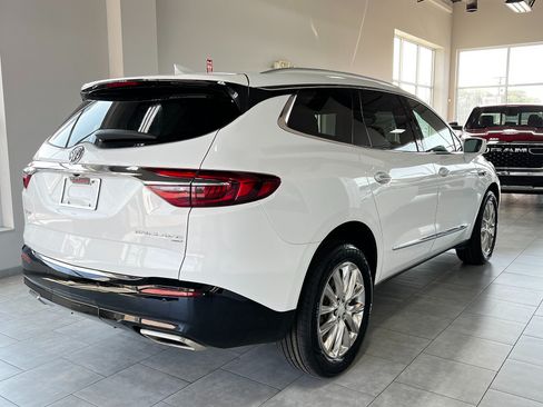 Used 2019 Buick Enclave Premium w/ Experience Buick Package AWD/4WD image 4