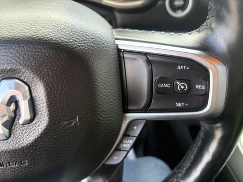 Used 2019 RAM 1500 Big Horn AWD/4WD image 23