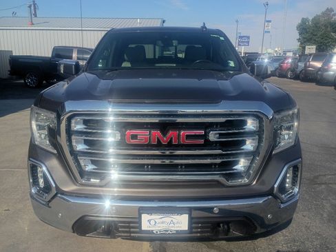 Used 2019 GMC Sierra 1500 SLT w/ SLT Premium Plus Package AWD/4WD image 3