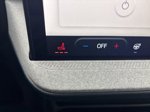 New 2025 Ford Maverick XLT w/ Equipment Group 301A image 29