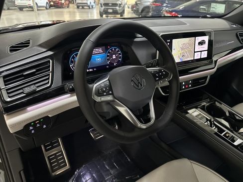 New 2026 Volkswagen Atlas Cross Sport SEL Premium R-Line AWD/4WD image 15