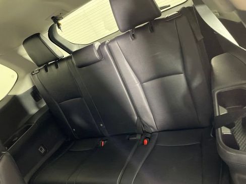 Used 2024 Toyota Grand Highlander AWD image 20