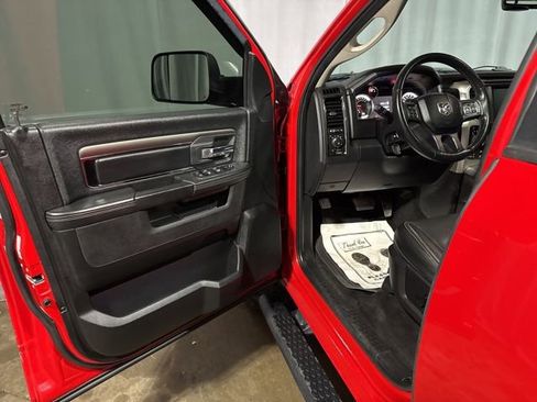 Used 2017 RAM 1500 Sport image 3