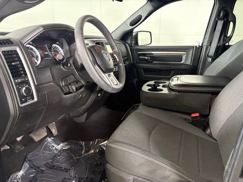 Used 2024 RAM 1500 Warlock AWD/4WD image 21