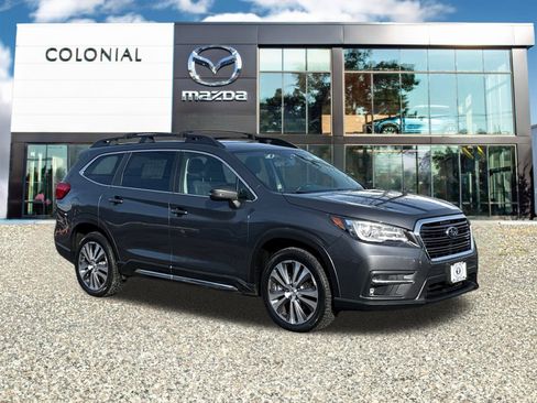 Used 2022 Subaru Ascent Limited image 1