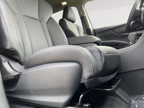 Certified 2026 Subaru Ascent Premium AWD/4WD image 5