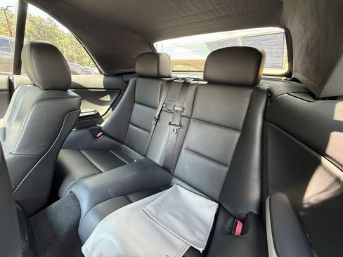 Used 2004 BMW M3 Convertible RWD image 8