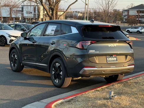 New 2026 Kia Sportage LX image 5