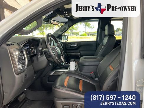 Used 2021 GMC Sierra 1500 AT4 w/ AT4 Value Package AWD/4WD image 7