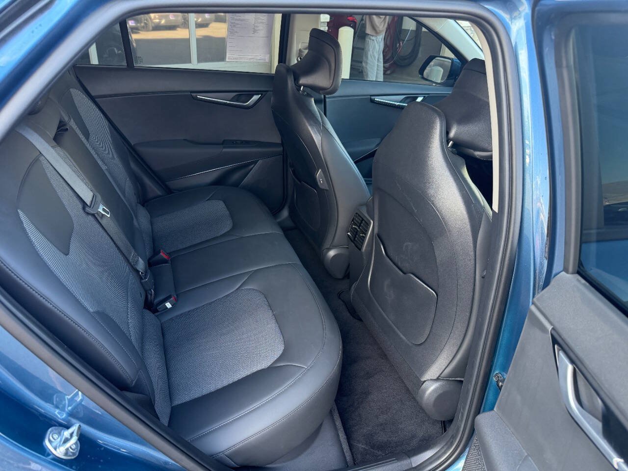 Used 2024 Kia Niro Wind w/ Wind Preserve Package FWD image 12