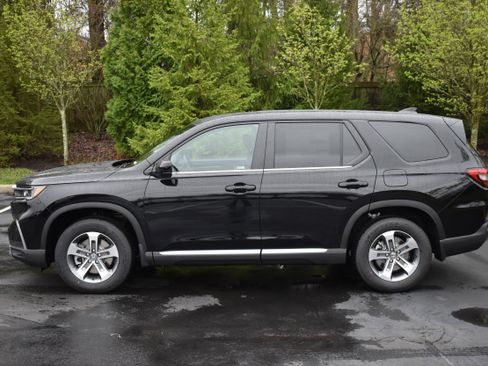 New 2025 Honda Pilot EX-L image 4