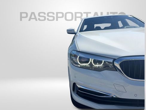 Used 2019 BMW 540i xDrive AWD/4WD image 33