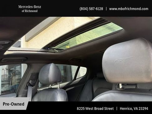 Used 2018 Kia Stinger GT1 AWD/4WD image 8