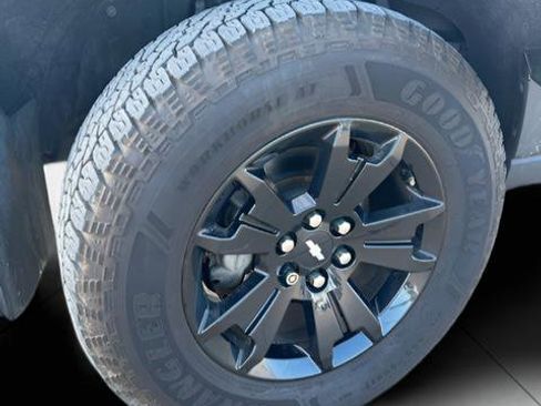 Used 2018 Chevrolet Colorado ZR2 w/ ZR2 Dusk Special Edition image 26