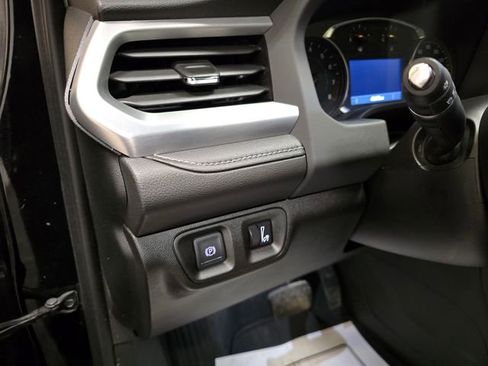 Used 2023 GMC Acadia SLT w/ Elevation Edition image 20