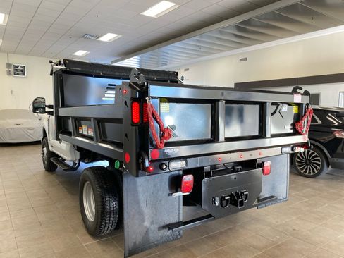 New 2026 Ford F350 XL w/ XL Chrome Package image 5